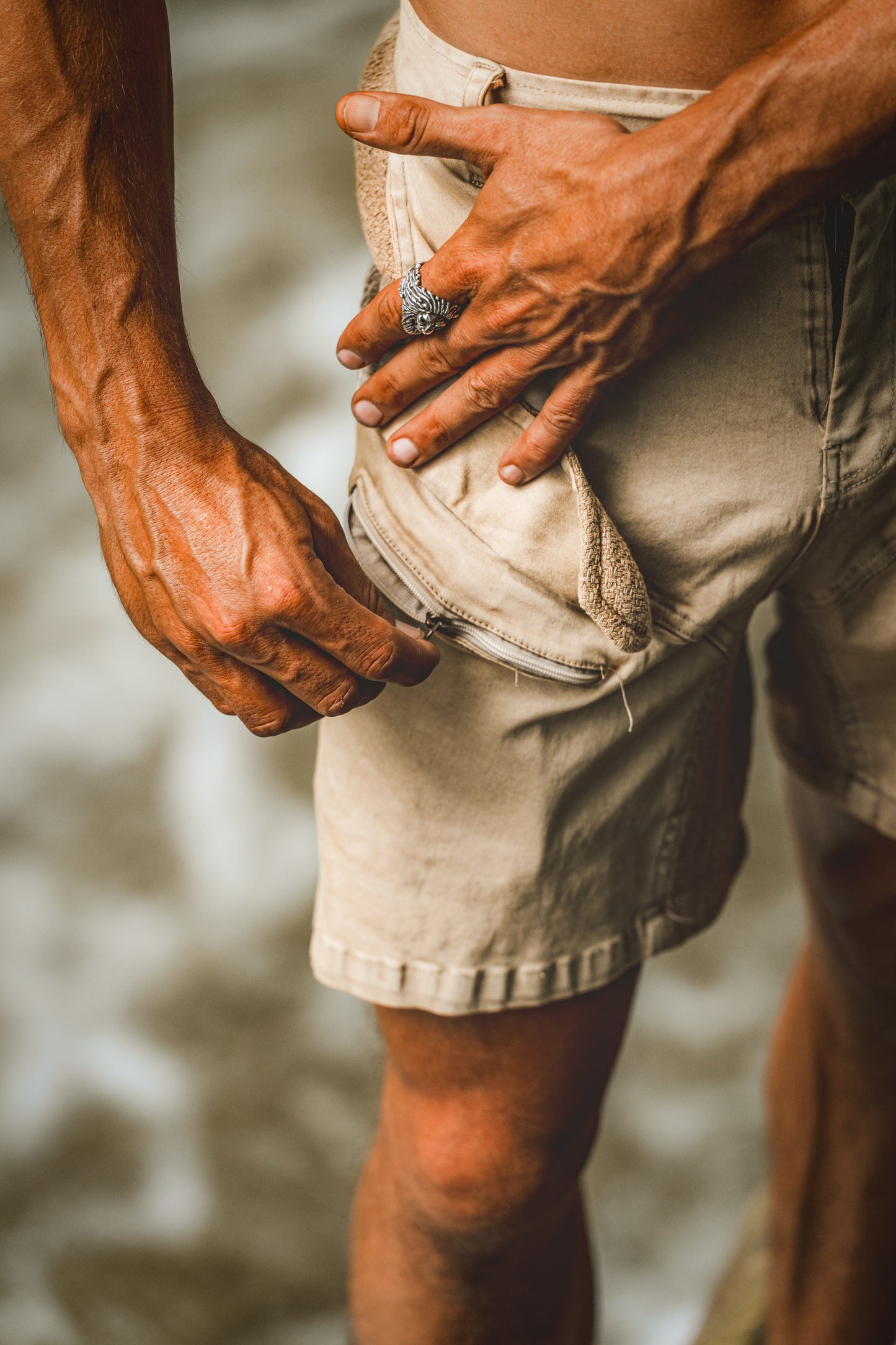 TAKTI Mens Beige Cargo Short Pants Stone Washed Zipped Pockets Cotton Shorts Festival Tactical Functional Above Knee AJJAYA