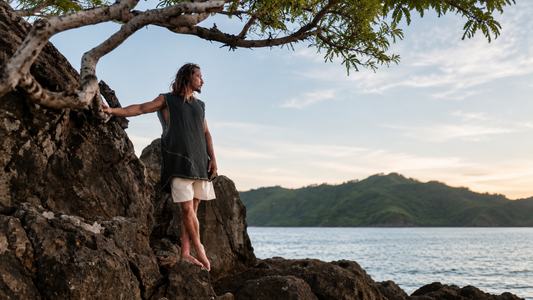 Cotton, Hemp, or Synthetic: The Honest Fabric Guide for Yoga and Daily Movement