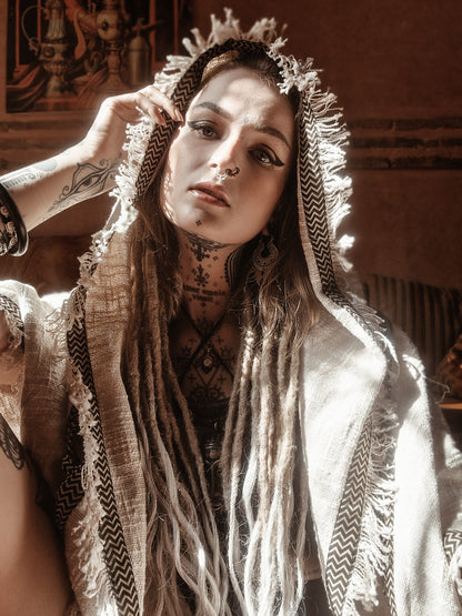 WIZARD Femmes Beige À Capuche Kimono Gilet Tribal Rituel Cérémonie Chamanique Gypsy Festival Rituel Magique Alchimie Primitive Rave Boho Terreux AJJAYA
