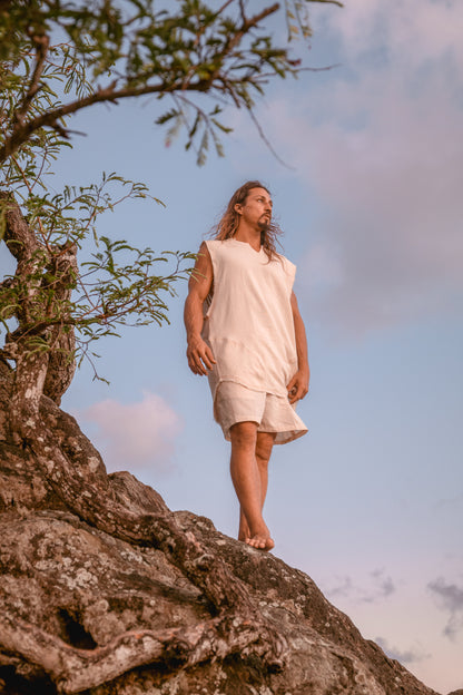 Débardeur pour homme fait à la main Beige Neo Gypsy sans manches Earthy Top Shirt, Tribal Jungle Natural Savage Neck Festival Rave AJJAYA Nomadic Primitive