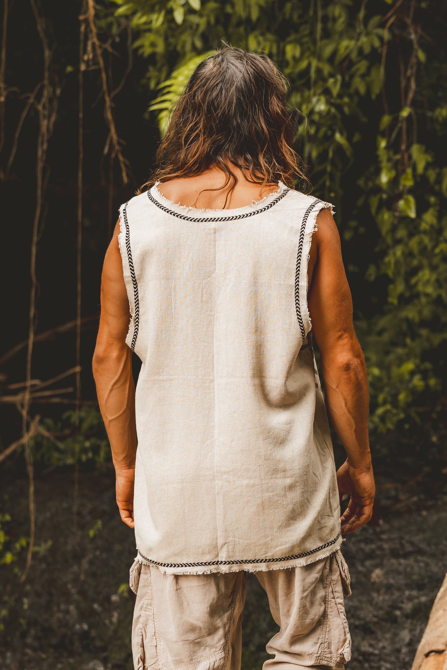 MUKTI Beige Mens Débardeur sans manches Combo Shipibo et Block Print sur coton gypsy festival chemise ethnique éclectique Tribal respirant AJJAYA