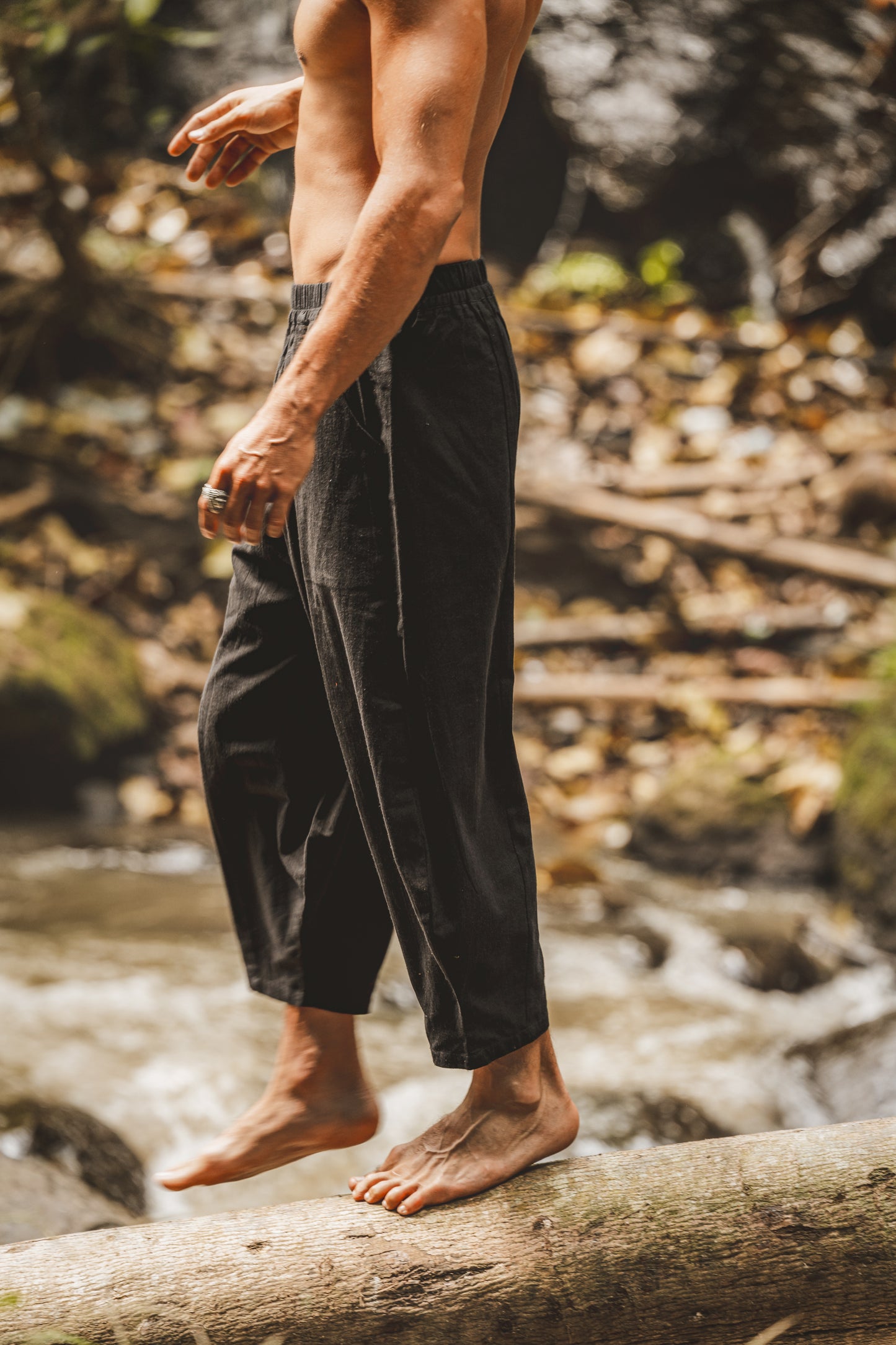 AYON Pantalon de Yoga en Coton pour Hommes Sauge Vert Plante Naturelle Teint Poches Yogi Respirant Gym Pantalon Droit Cordon Flexible Festival AJJAYA