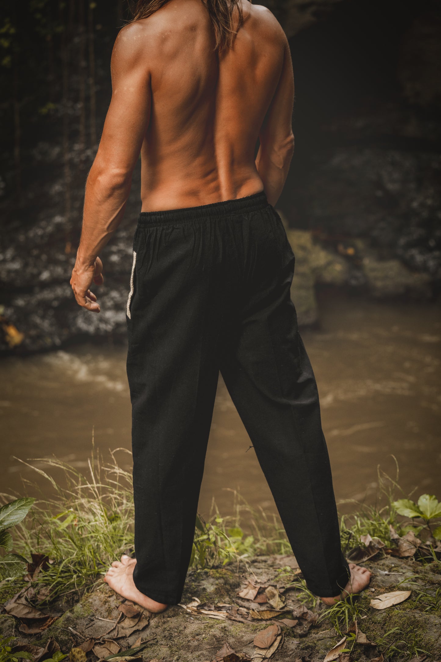 ANANDA Pantalon simple pour homme Beige Chanvre biologique et poches faites à la main en coton, respectueux de l'environnement, durable, confortable et terreux Yoga Gypsy Boho AJJAYA