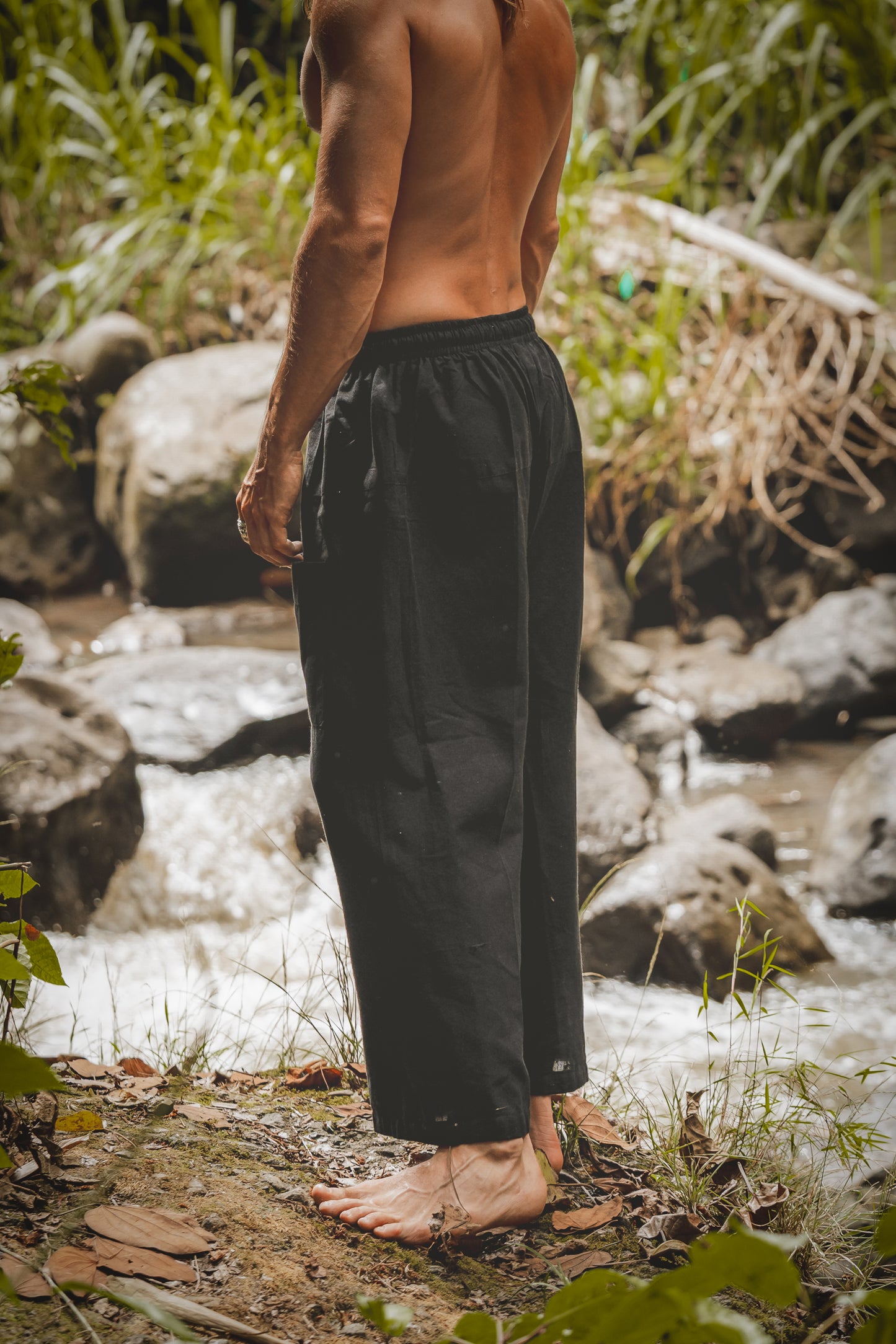 TADASANA Pantalon de yoga pour homme Beige Chanvre biologique et coton Poches de samouraï faites à la main Écologique Durable Confortable Terreux Gypsy AJJAYA