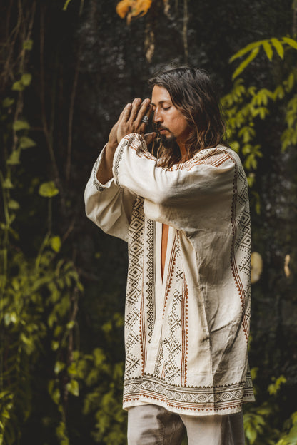 KHALベージュメンズオープンコットンシャツトップ手織りナチュラルエコ染めブロックプリントボタンレスジプシー部族プリミティブフェスティバルマッスルベストAJJAYA