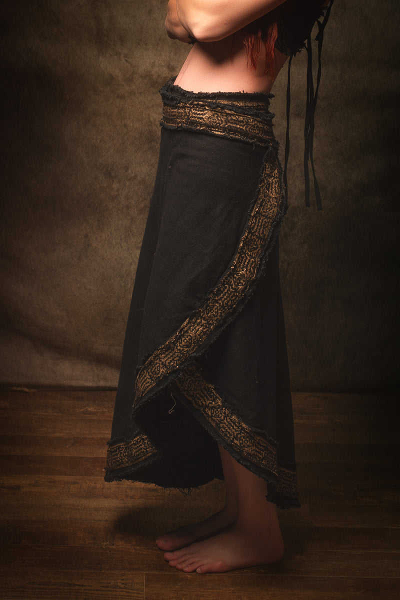 Nyra + Classic Wrap