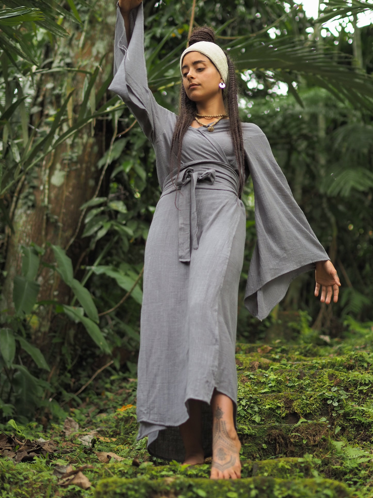 MIRA Grey Womens Kimono Dress Japanese Robe Arm Flairs Soft Breathable Cotton Festival Ritual Resort Wear AJJAYA