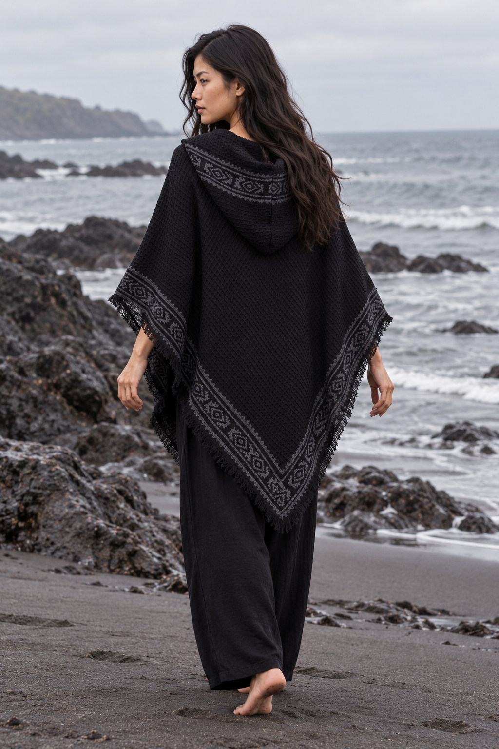 VECHO Poncho Beige Mujer Con Capucha Vegano Texturizado Algodón con Capucha Bloque Impreso Patrón Tribal Gypsy Festival Boho ceremonia ritual AJJAYA