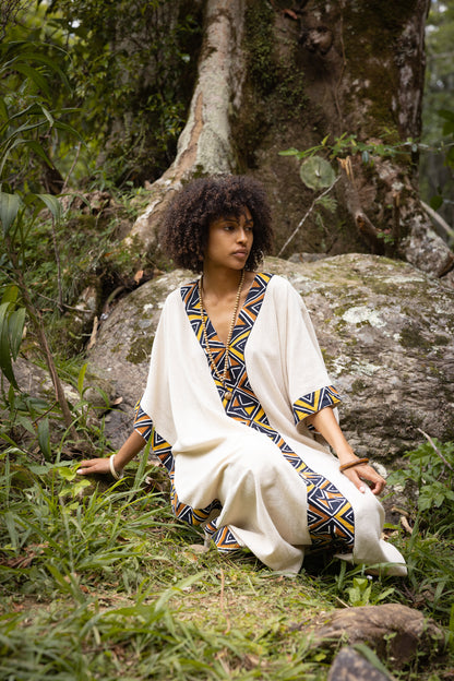KAFATU Vestido Kaftan Negro para Mujer Maxi Patrones Tribales Africanos Bata Hecha A Mano Algodón Natural con Bolsillos Ceremonia Ritual Festival Boho AJJAYA