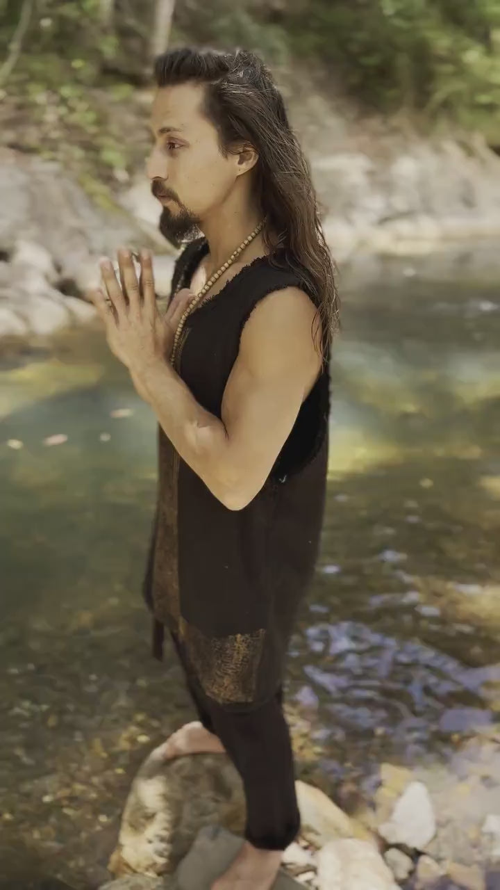 AKAU Black Tank Top Sleeveless Shirt Shipibo Block Printed Handmade Natural Muscle Cotton Shamanic Tribal Festival Ceremony Ritual AJJAYA