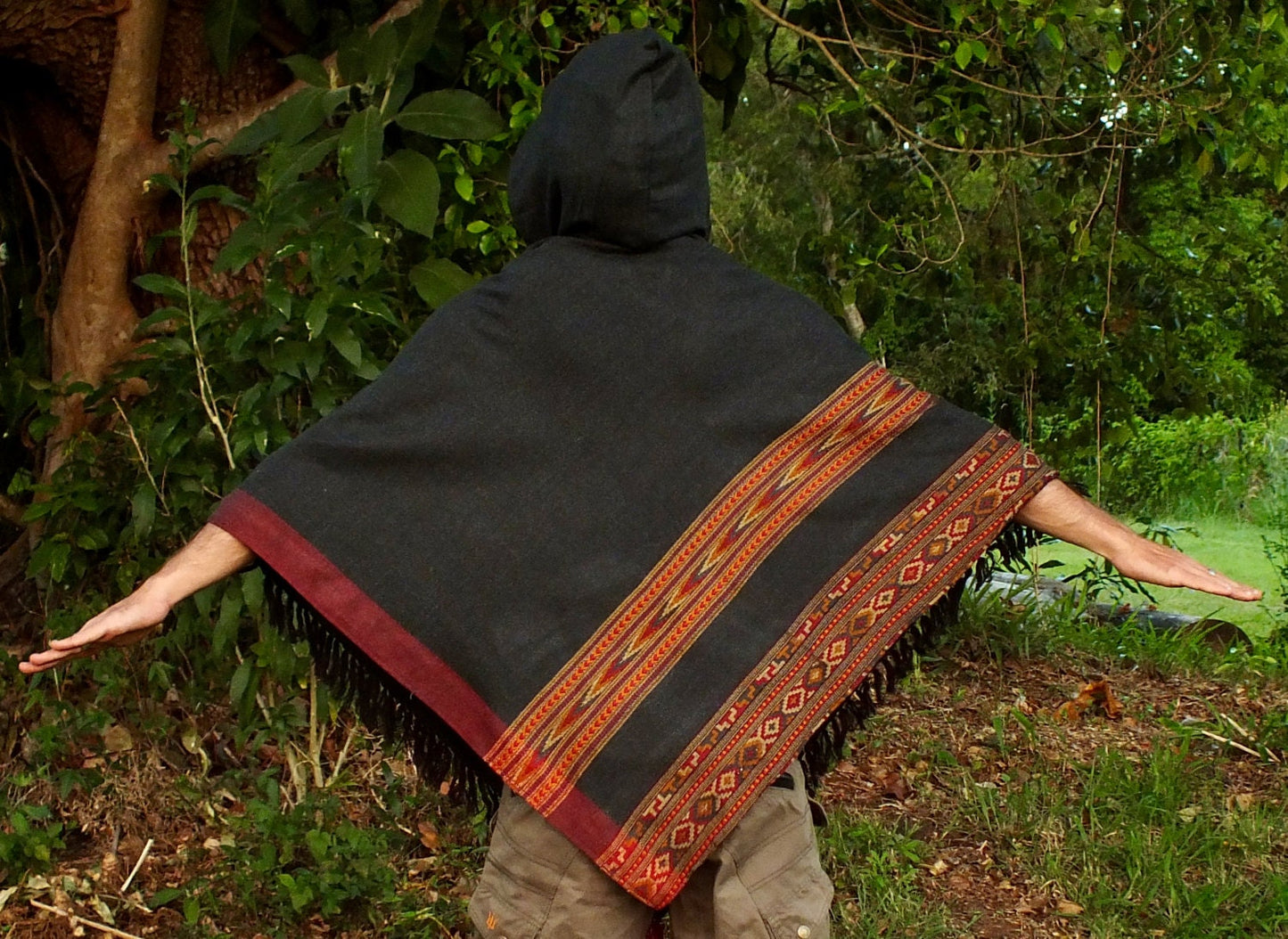 SAMADHI Handmade Grey Poncho with Hoodie YAK Wool and Acrylic Wool Blend Earthy Tribal Pattern Festival Gypsy AJJAYA Mens Natural Shamanic
