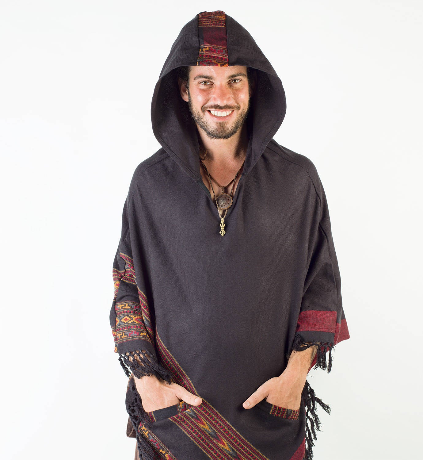 黑色男士斗篷牦牛羊毛手工制作，带大兜帽和口袋，朴实的部落图案节日吉普赛 AJJAYA 墨西哥原始替代品