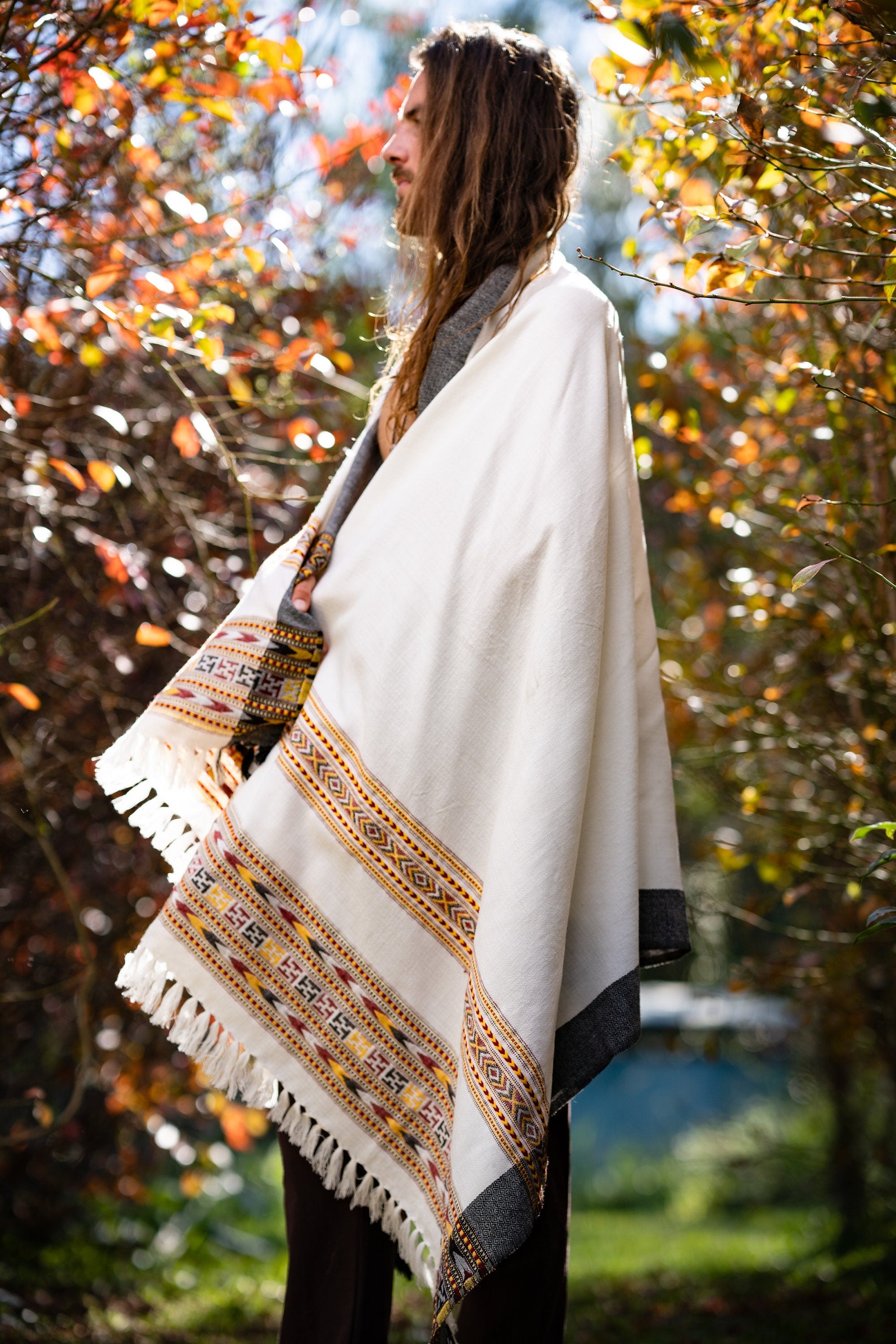 SAMADHI Shawl Meditation Prayer Blanket Cosy Pure White Cashmere Yak Wool and Acrylic Wool Blend Tibetan Winter Tribal Embroidery Zen AJJAYA