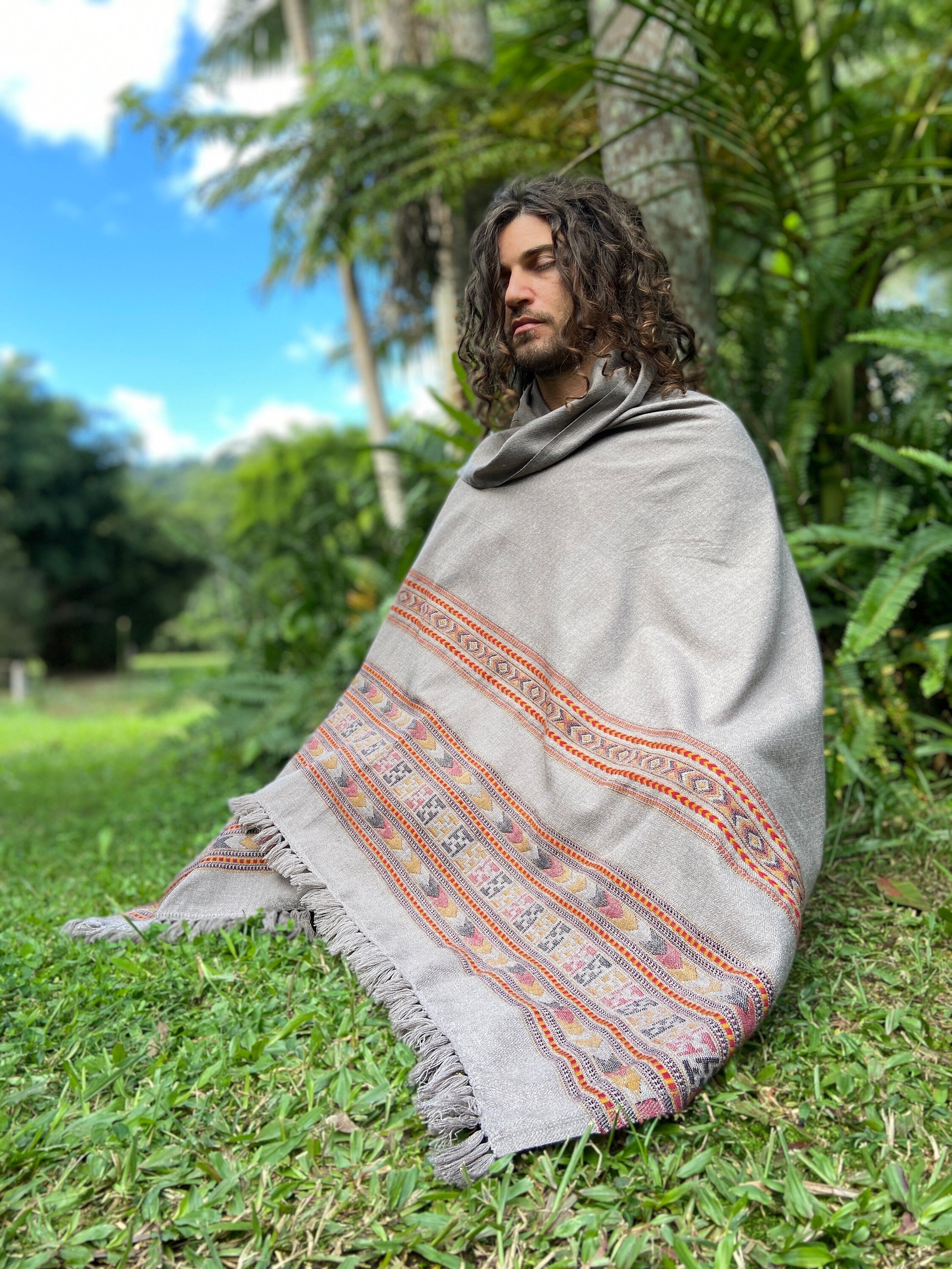 SAMADHI Meditation Prayer Shawl Rhino Grey Blanket – AJJAYA