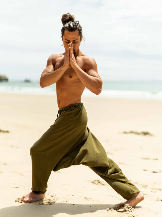 Mens unique yoga shorts -Quality hot yoga shorts for yogis