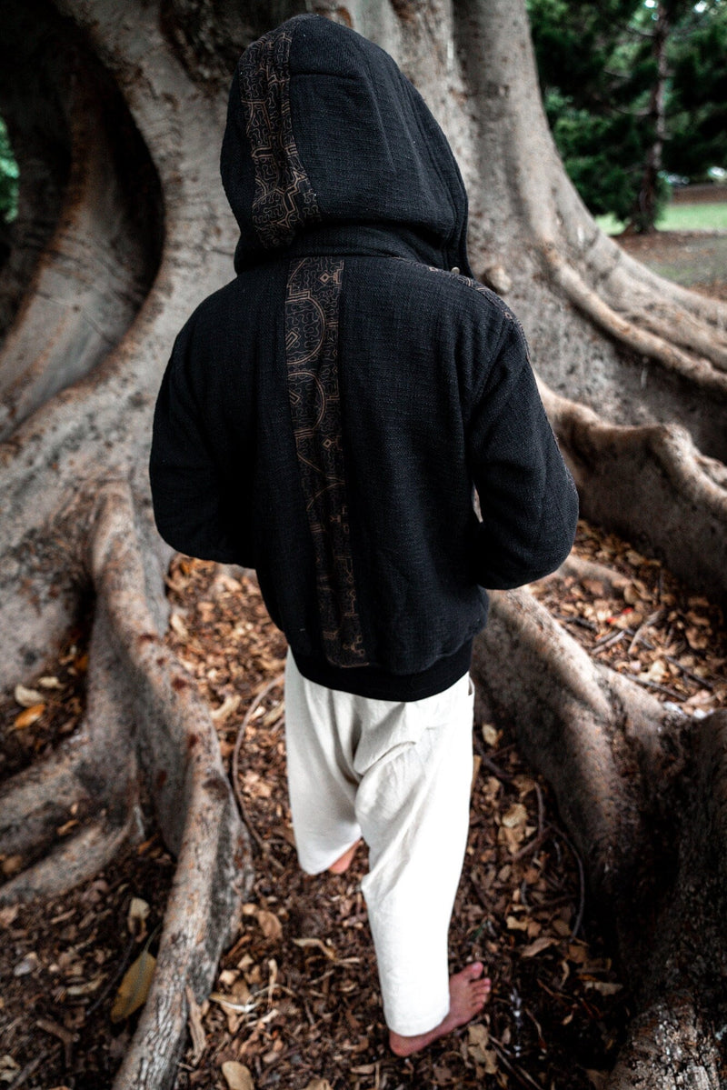 AYABO Black Jacket Hooded Thick Fleece Warm Zipped Jumper Pullover Shipibo Pattern Pockets Thumb Glove Festival Tribal Gypsy Ceremony AJJAYA