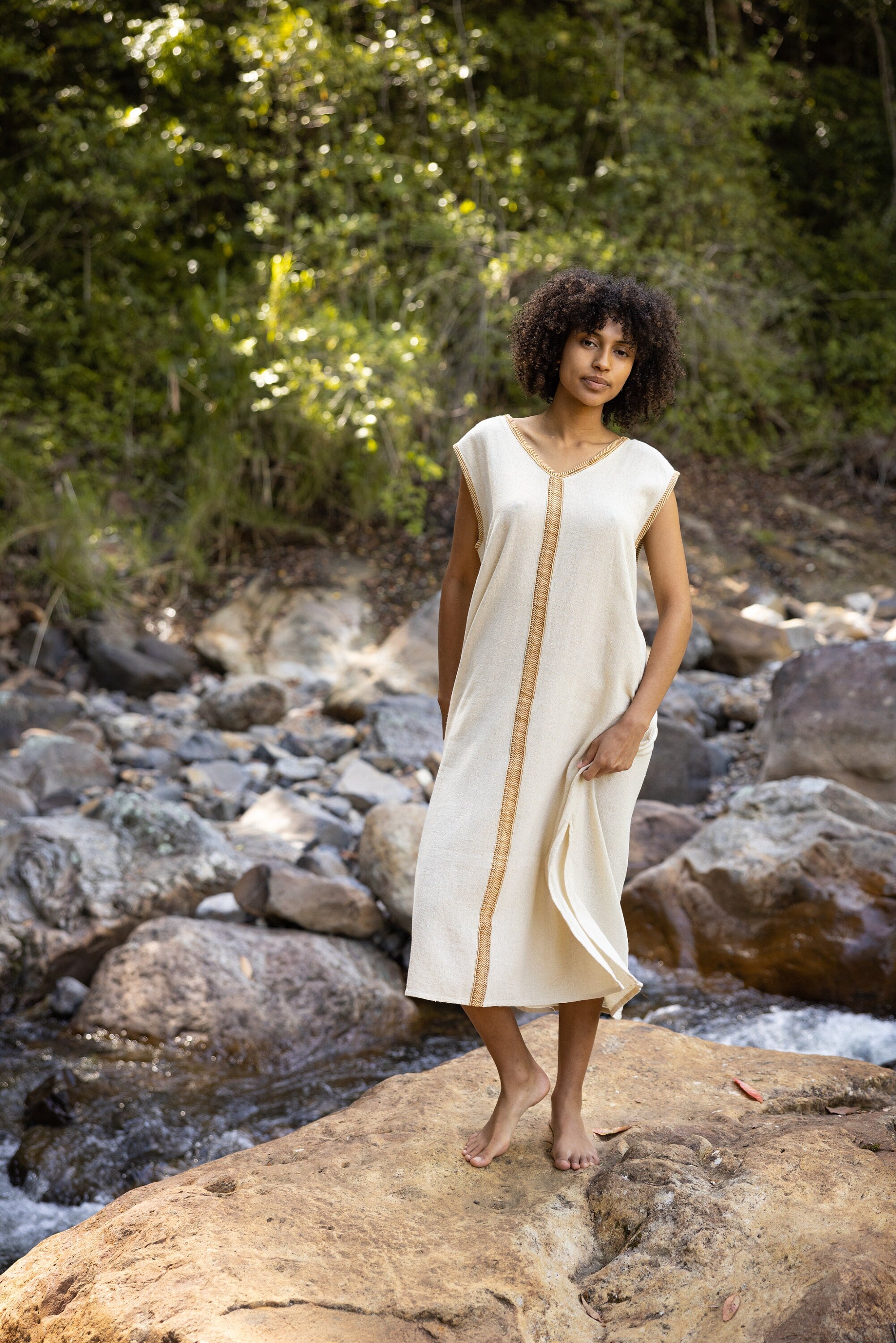 WAIATA Maxi Dress Beige Sleeveless Pockets Natural Cotton Boho Free-Flowing Relaxed Fit Spring Summer Kaftan Bohemian Breathable AJJAYA