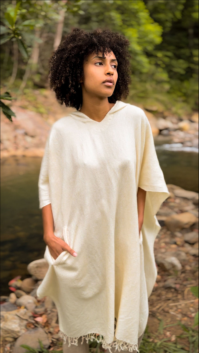 SAHAJI ポンチョ ベージュ ピュア カシミア ウール フード付き