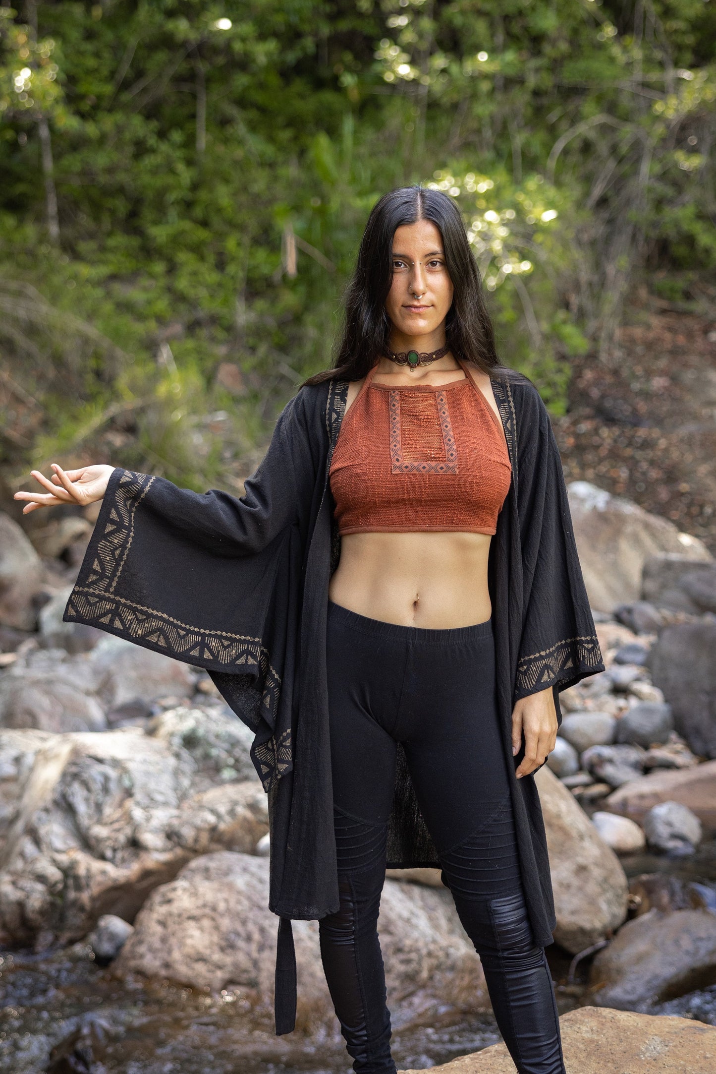 Our lightweight NAAMI cotton kimono is made from soft, breathable cotton, this kimono is perfect for warm weather. The handmade block-printed patterns add a unique, artisanal touch to the garment.