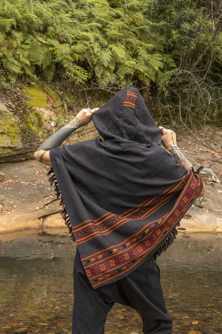 SAMADHI Handmade Grey Poncho with Hoodie Earthy Tribal Pattern Festival Gypsy AJJAYA Mens Natural Shamanic