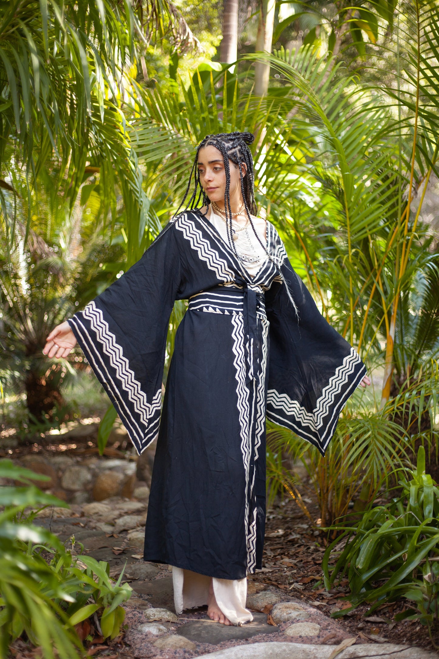 ELGA Womens Kimono Robe Arm Flairs Soft Breathable Cotton Rayon Festival Black and White Tribal African Patterns Elegant Boho Pyjama AJJAYA