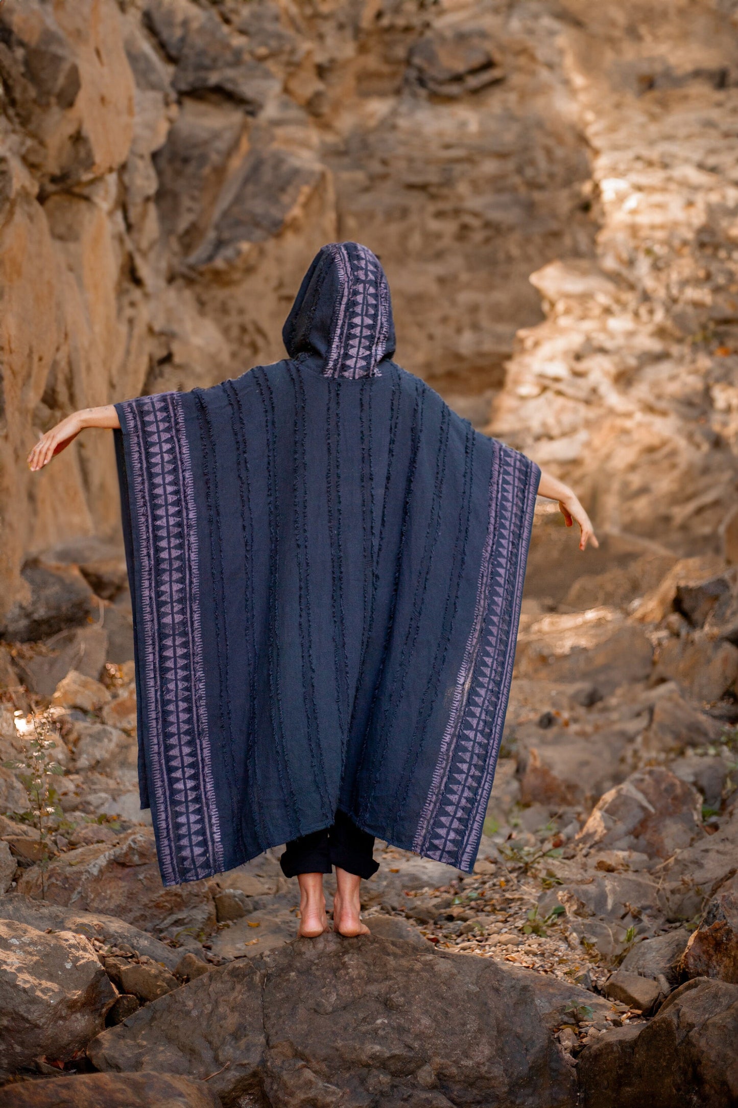 AKKAD Poncho Womens Black Handmade Ceremonial Hood Pockets Vegan Cotton Block Printed Tribal Patterns Naturally Dyed Festival Viking AJJAYA